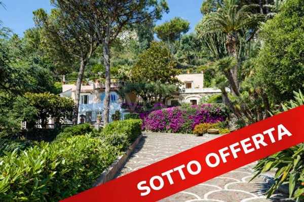 casa indipendente in vendita ad Ischia