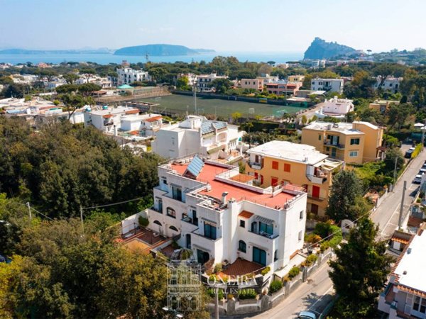 intera palazzina in vendita ad Ischia