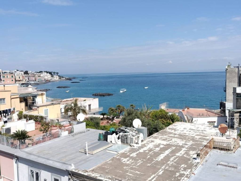 appartamento in vendita ad Ischia