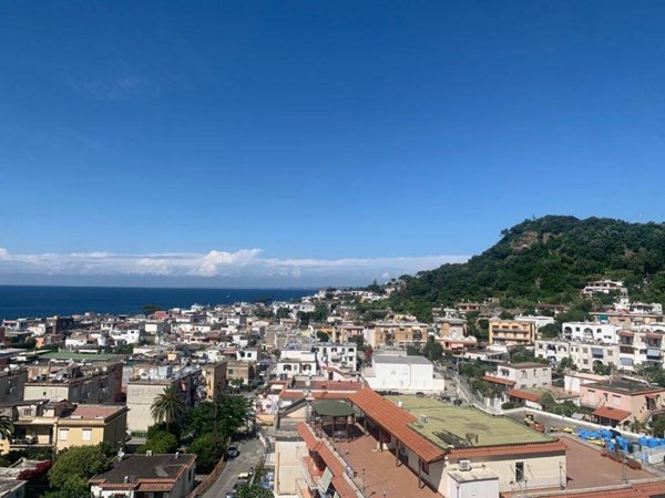 appartamento in vendita ad Ischia
