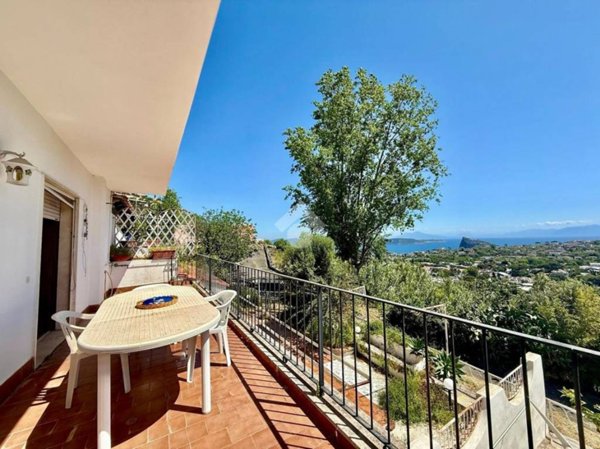 appartamento in vendita ad Ischia