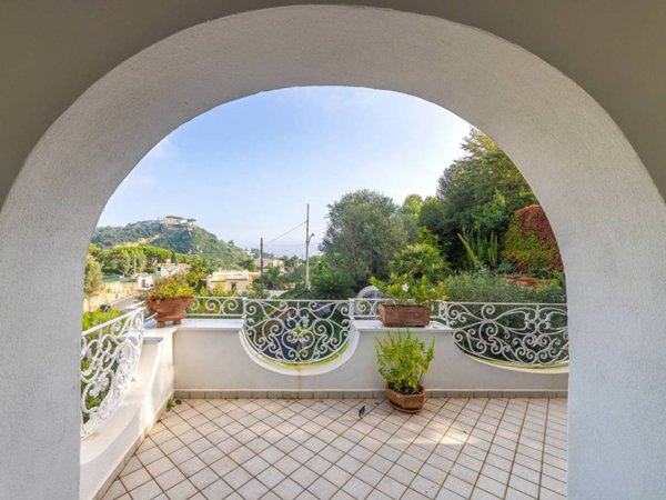 appartamento in vendita ad Ischia