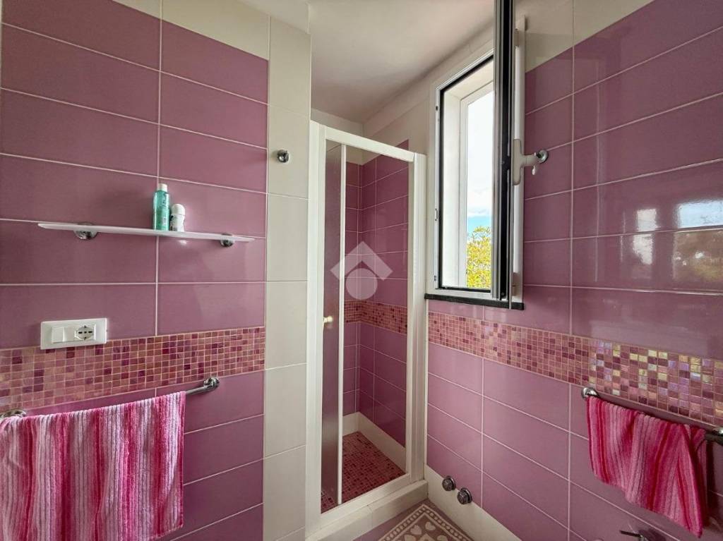 casa indipendente in vendita ad Ischia