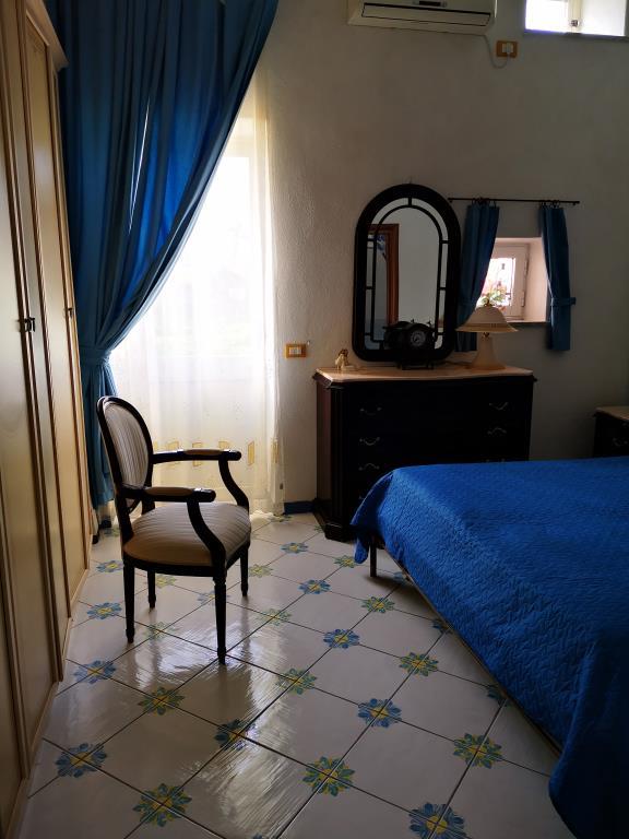 casa indipendente in vendita ad Ischia