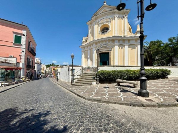 appartamento in vendita ad Ischia