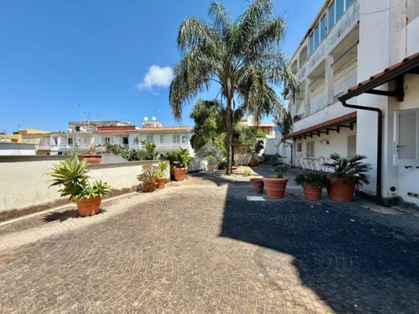 appartamento in vendita ad Ischia