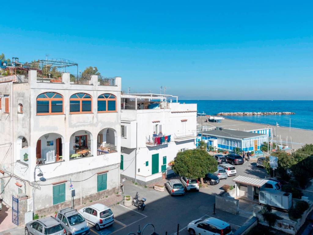 appartamento in vendita ad Ischia