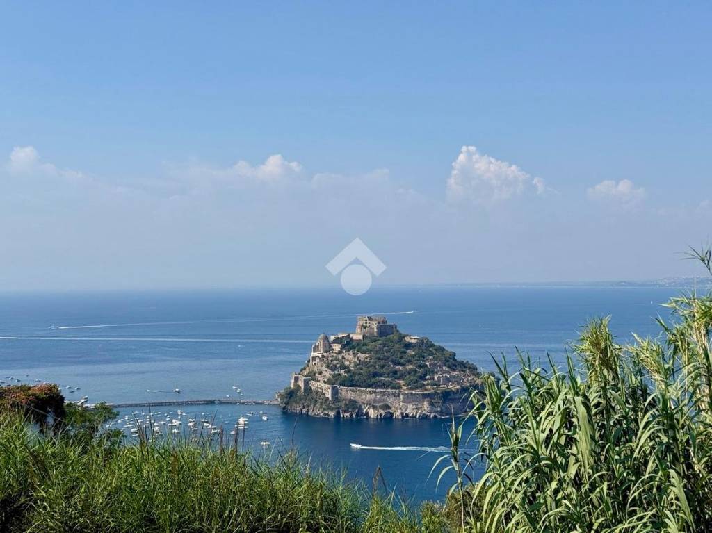 casa indipendente in vendita ad Ischia