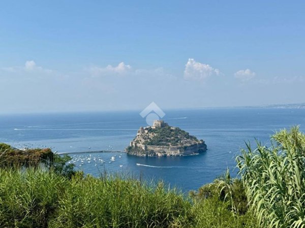 casa indipendente in vendita ad Ischia