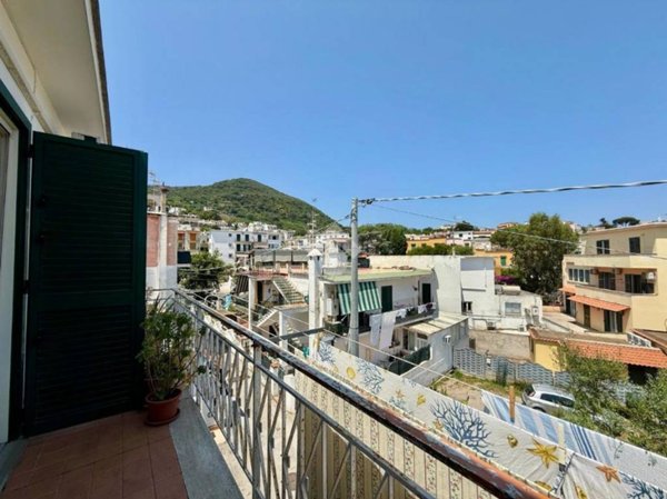 appartamento in vendita ad Ischia