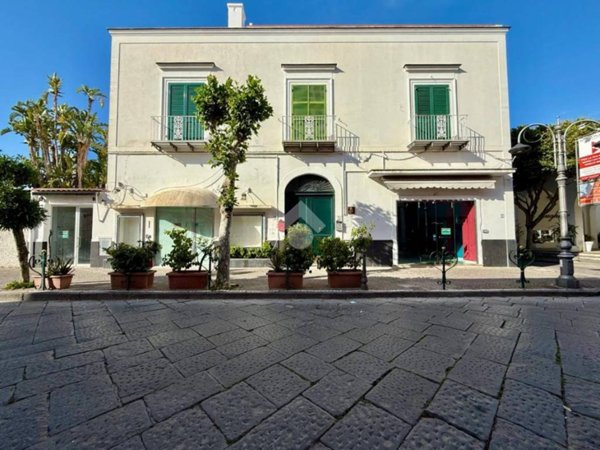 appartamento in vendita ad Ischia