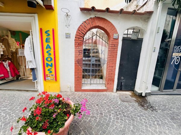 appartamento in vendita ad Ischia