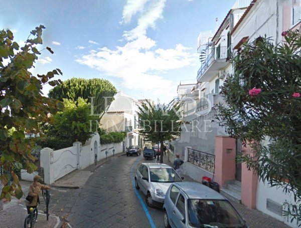 appartamento in vendita ad Ischia
