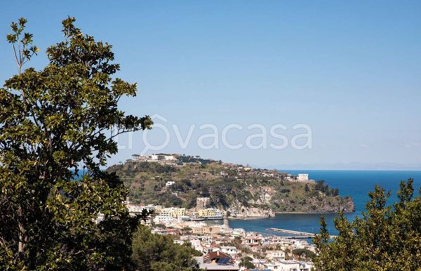 appartamento in vendita ad Ischia