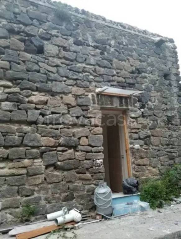 casa indipendente in vendita ad Ischia