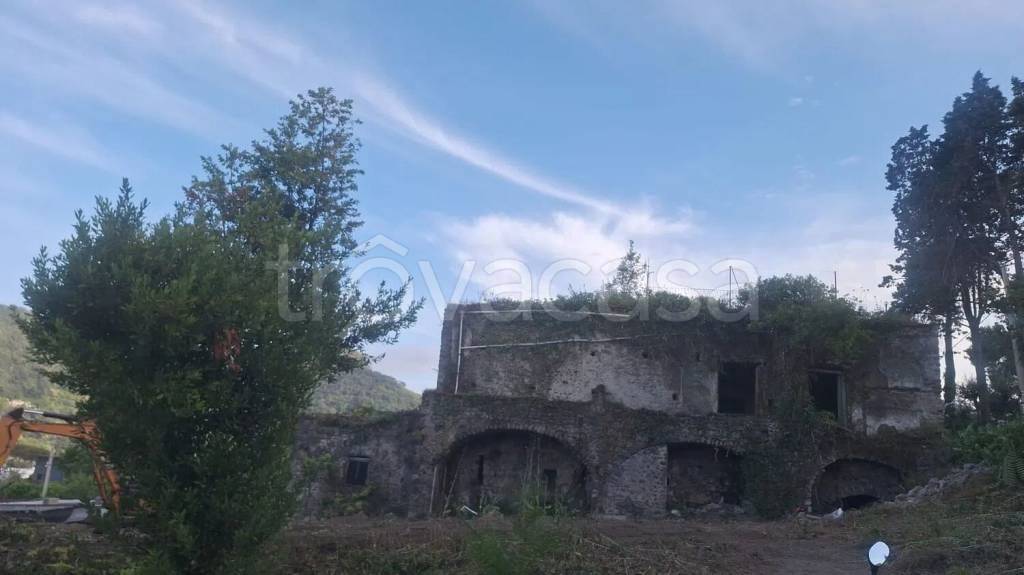 casa indipendente in vendita ad Ischia
