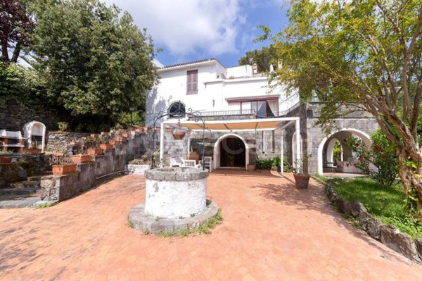 appartamento in vendita ad Ischia