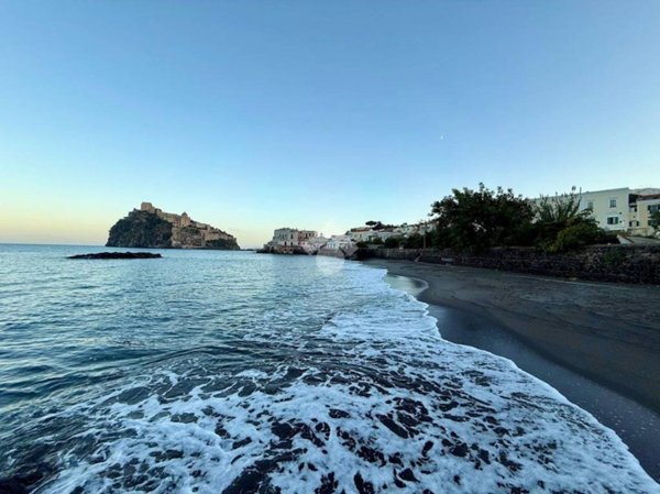 appartamento in vendita ad Ischia