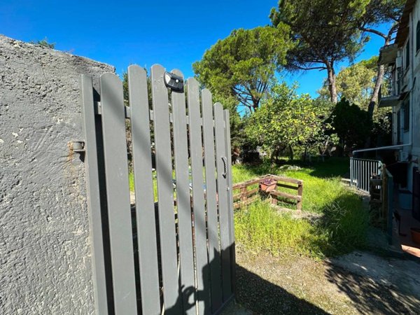 casa indipendente in vendita ad Ischia