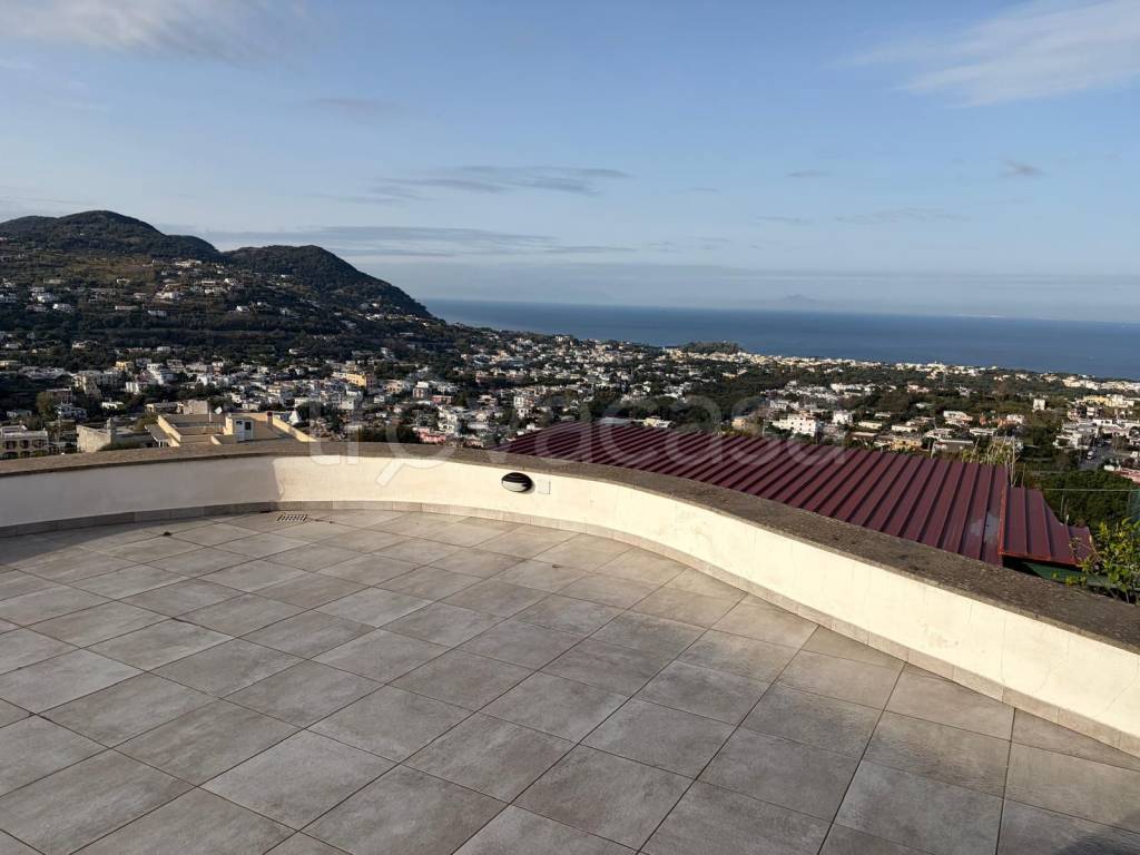 casa indipendente in vendita ad Ischia