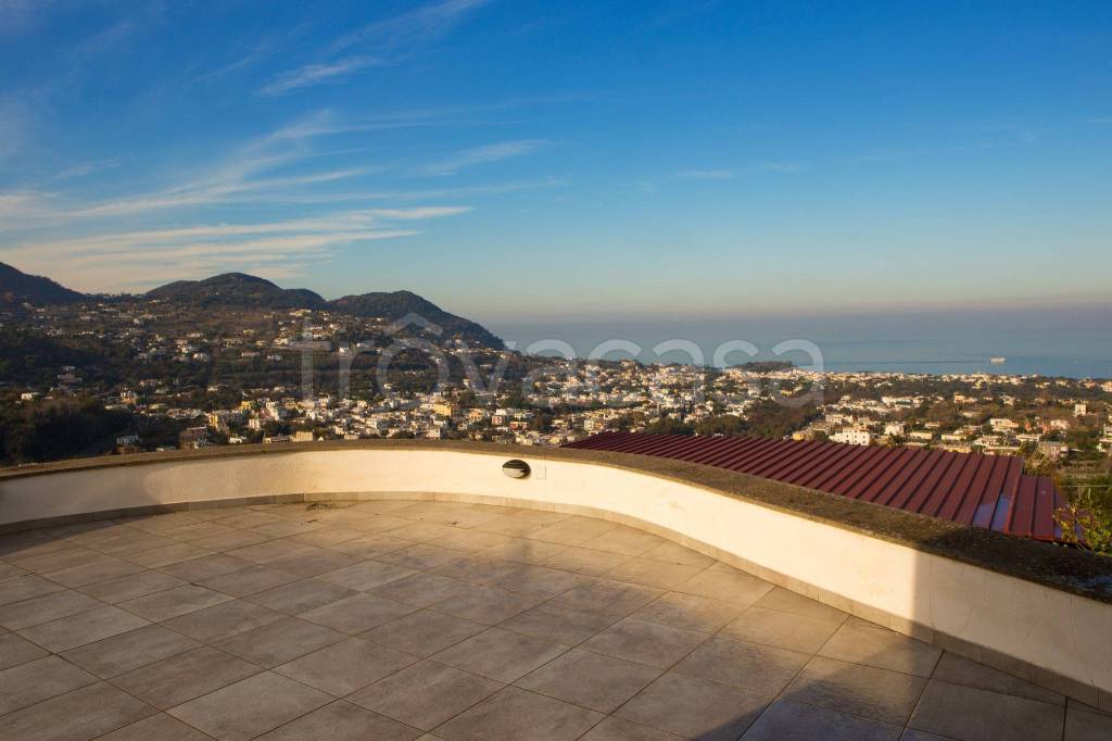 casa indipendente in vendita ad Ischia
