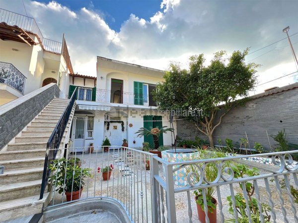 appartamento in vendita ad Ischia