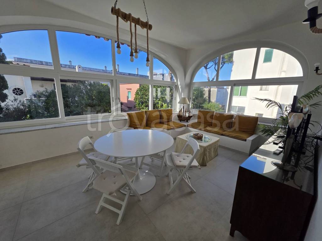appartamento in vendita ad Ischia