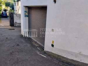 negozio in vendita ad Ischia