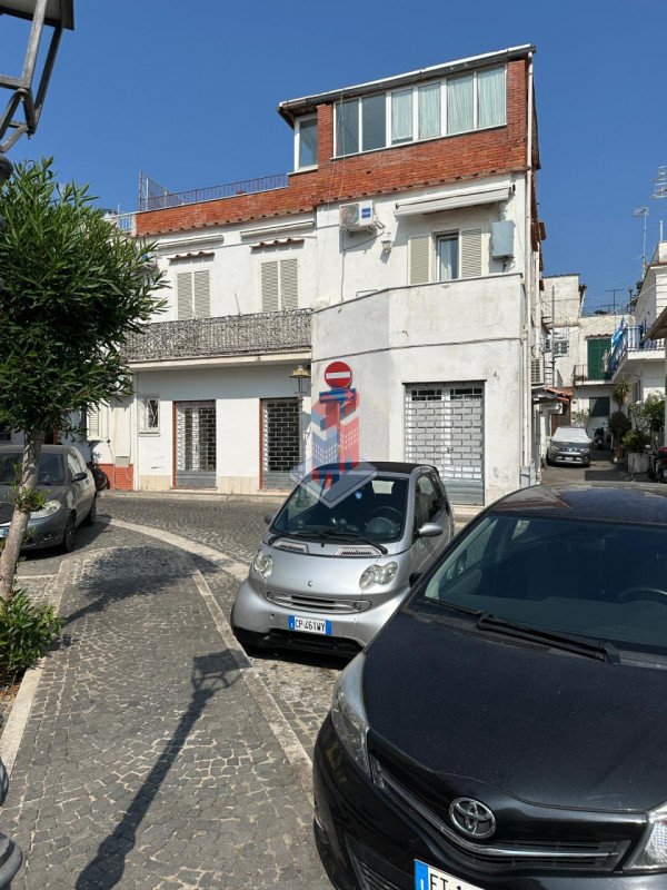 appartamento in vendita ad Ischia