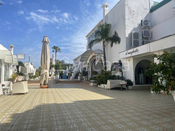 negozio in vendita ad Ischia