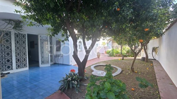 casa indipendente in vendita ad Ischia