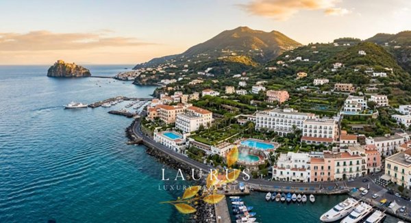 villa in vendita ad Ischia