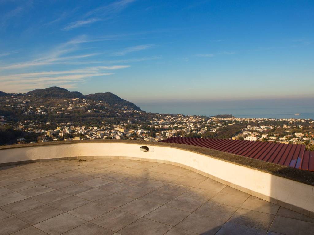 casa indipendente in vendita ad Ischia