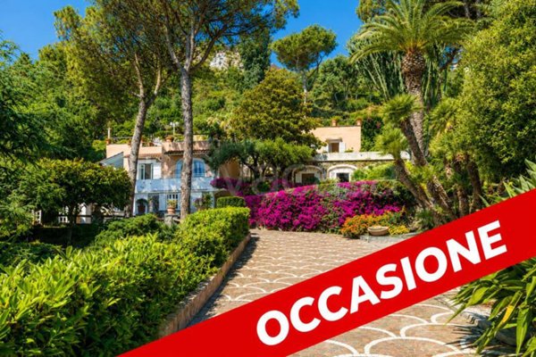 casa indipendente in vendita ad Ischia