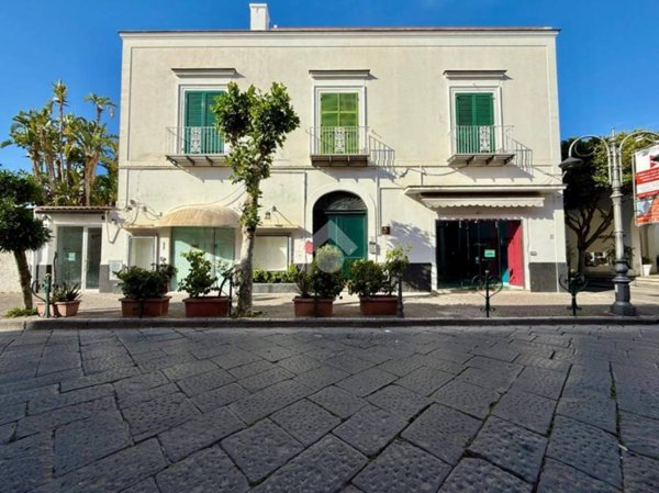 appartamento in vendita ad Ischia