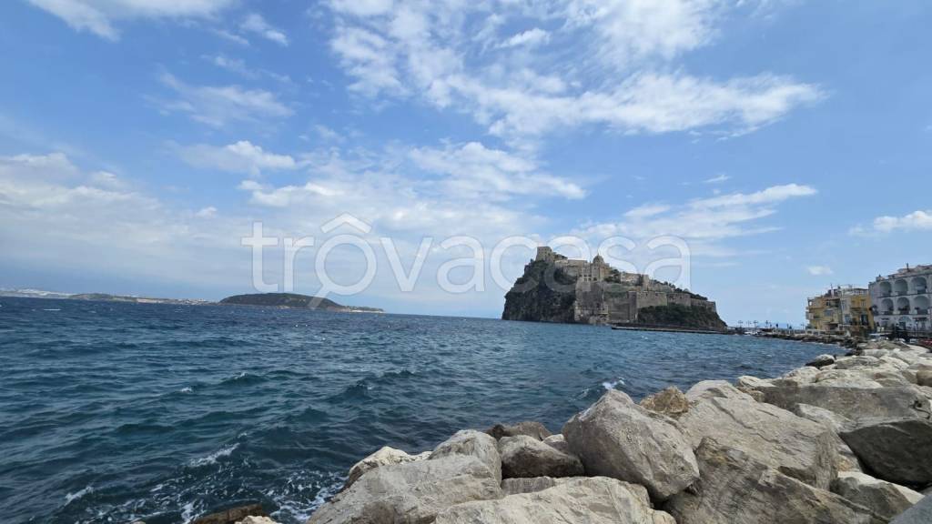 appartamento in vendita ad Ischia