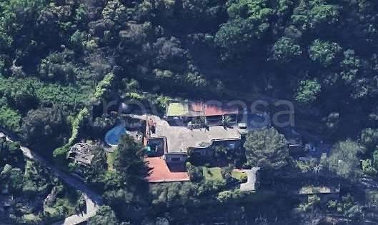 casa indipendente in vendita ad Ischia