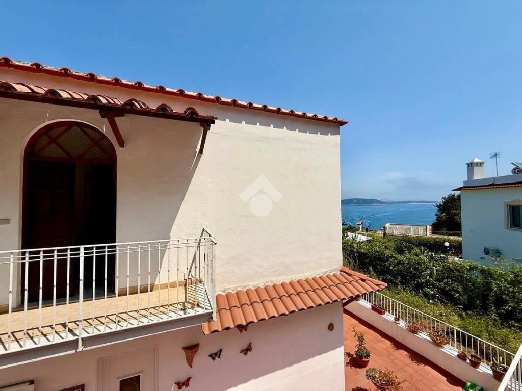 appartamento in vendita ad Ischia