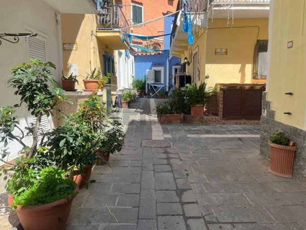 appartamento in vendita a Lacco Ameno
