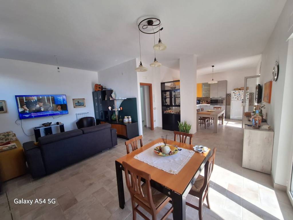 appartamento in vendita a Lettere