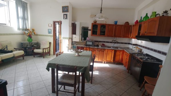 appartamento in vendita a Lettere