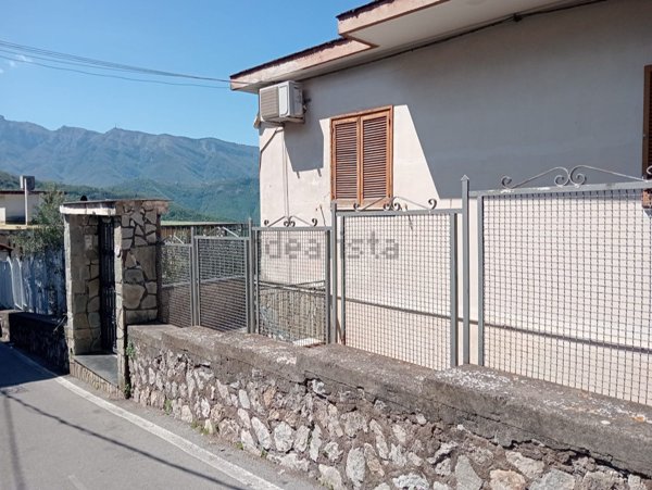 appartamento in vendita a Lettere