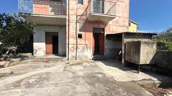 appartamento in vendita a Lettere