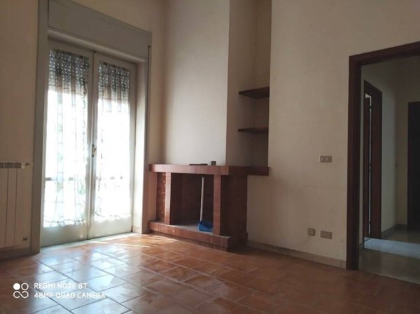 casa semindipendente in vendita a Liveri