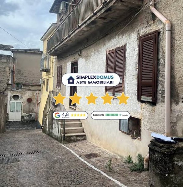 casa indipendente in vendita a Liveri