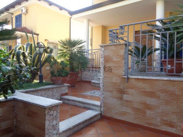 casa indipendente in vendita a Marano di Napoli