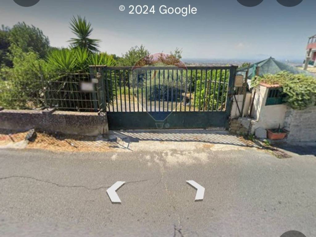 negozio in vendita a Marano di Napoli in zona Centro Città