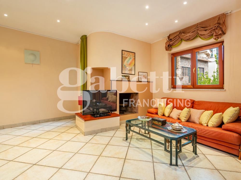 casa indipendente in vendita a Marano di Napoli in zona San Marco