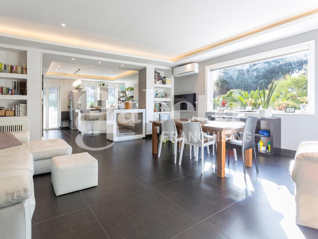 casa indipendente in vendita a Marano di Napoli