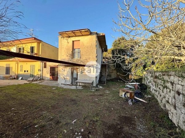 quadrivano in vendita a Marano di Napoli in zona San Rocco